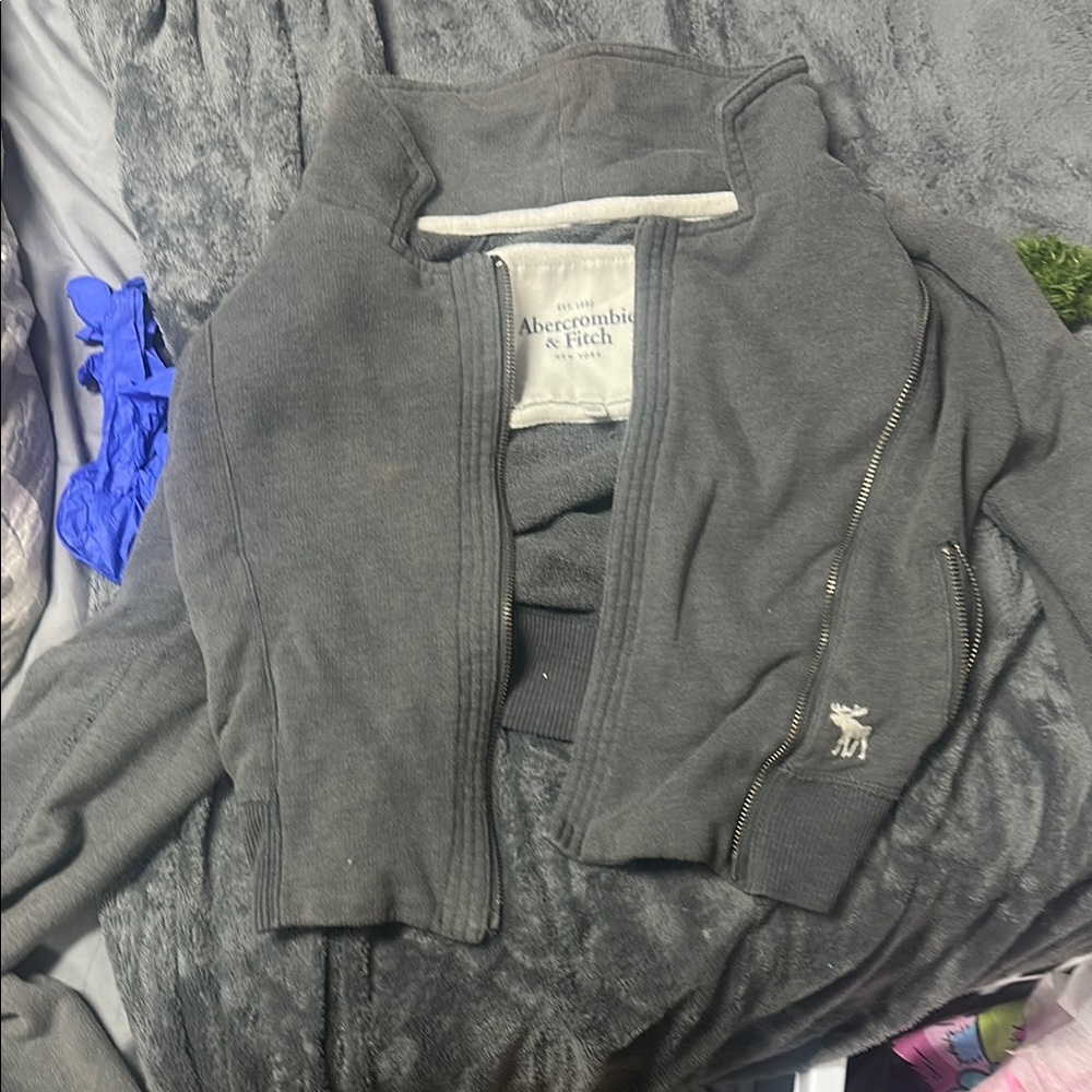 Abercrombie & Fitch Gray Zip-Up Jacket